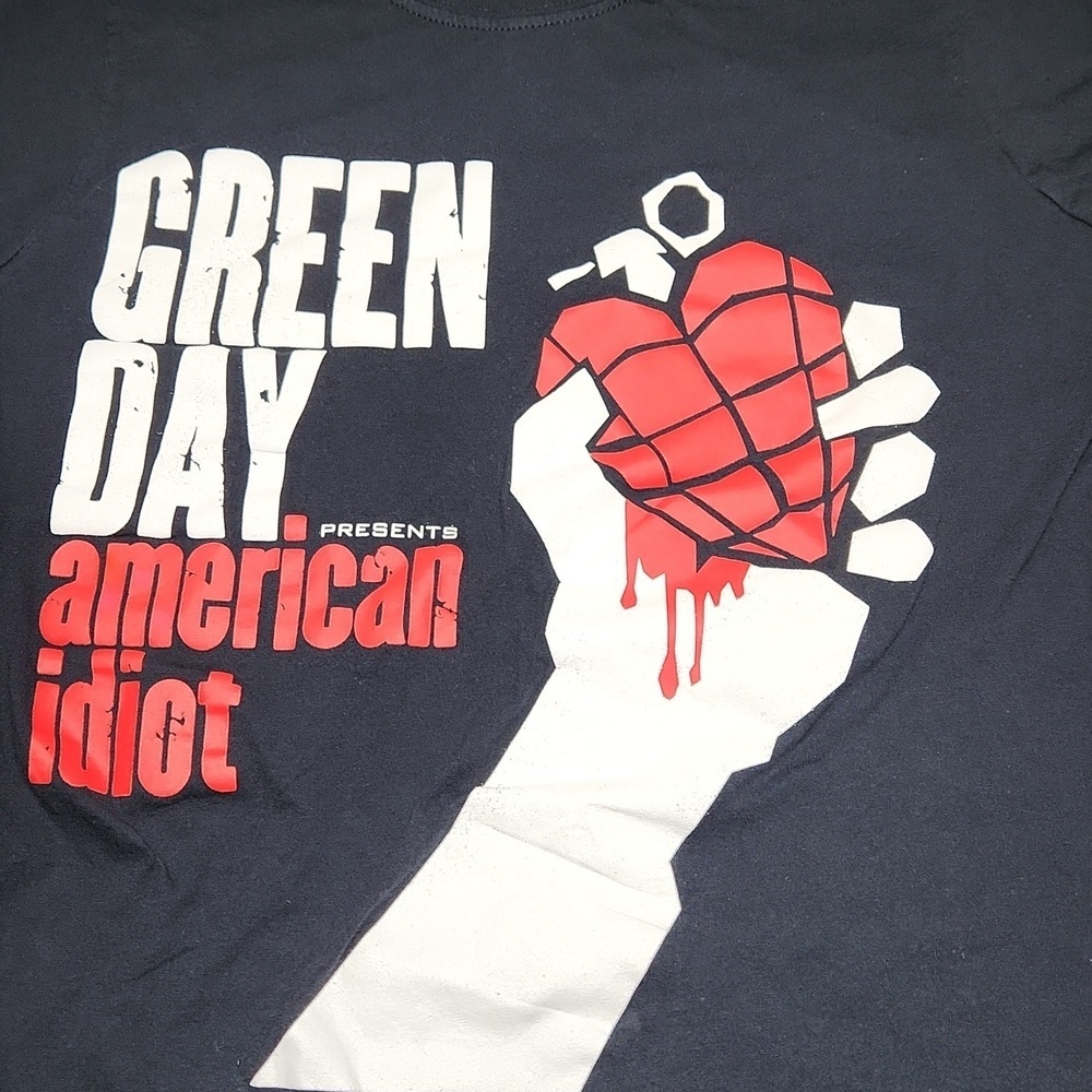 Green Day T-Shirt - Picture 8 of 9